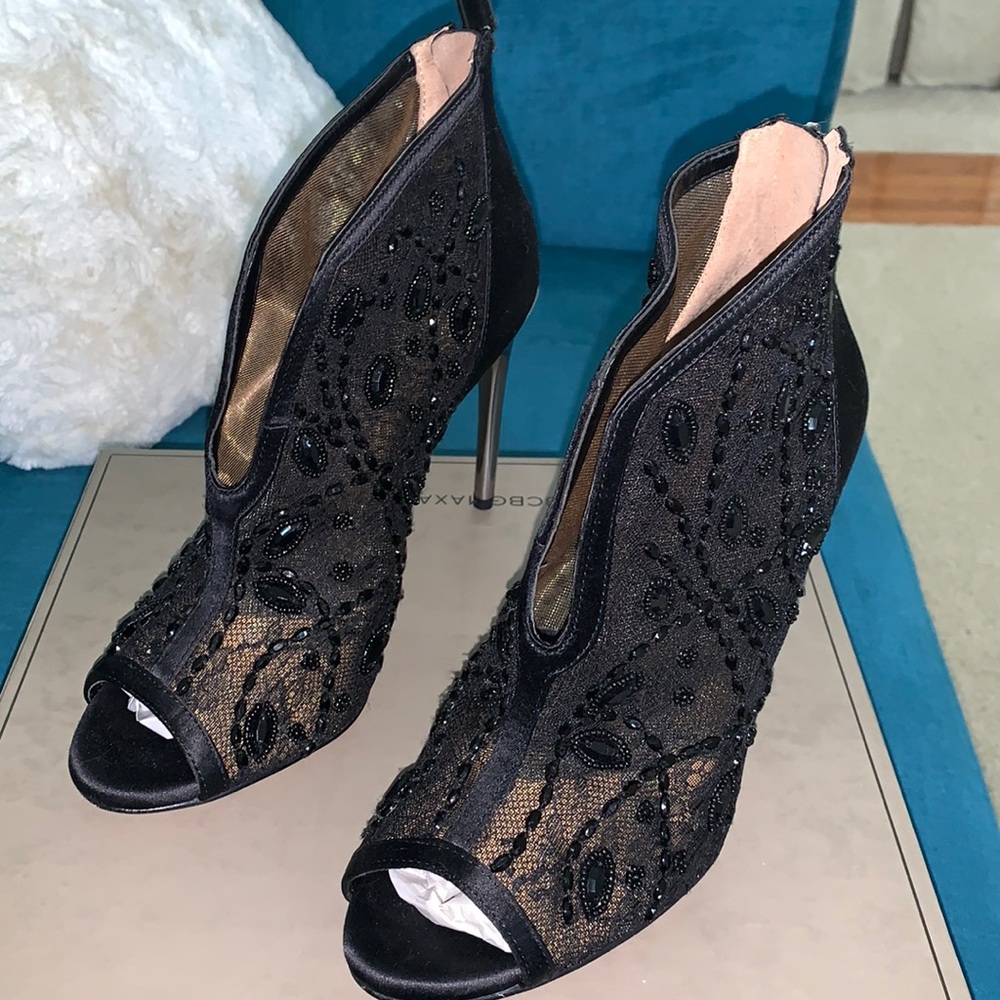 BLACK MESH BOOTIE